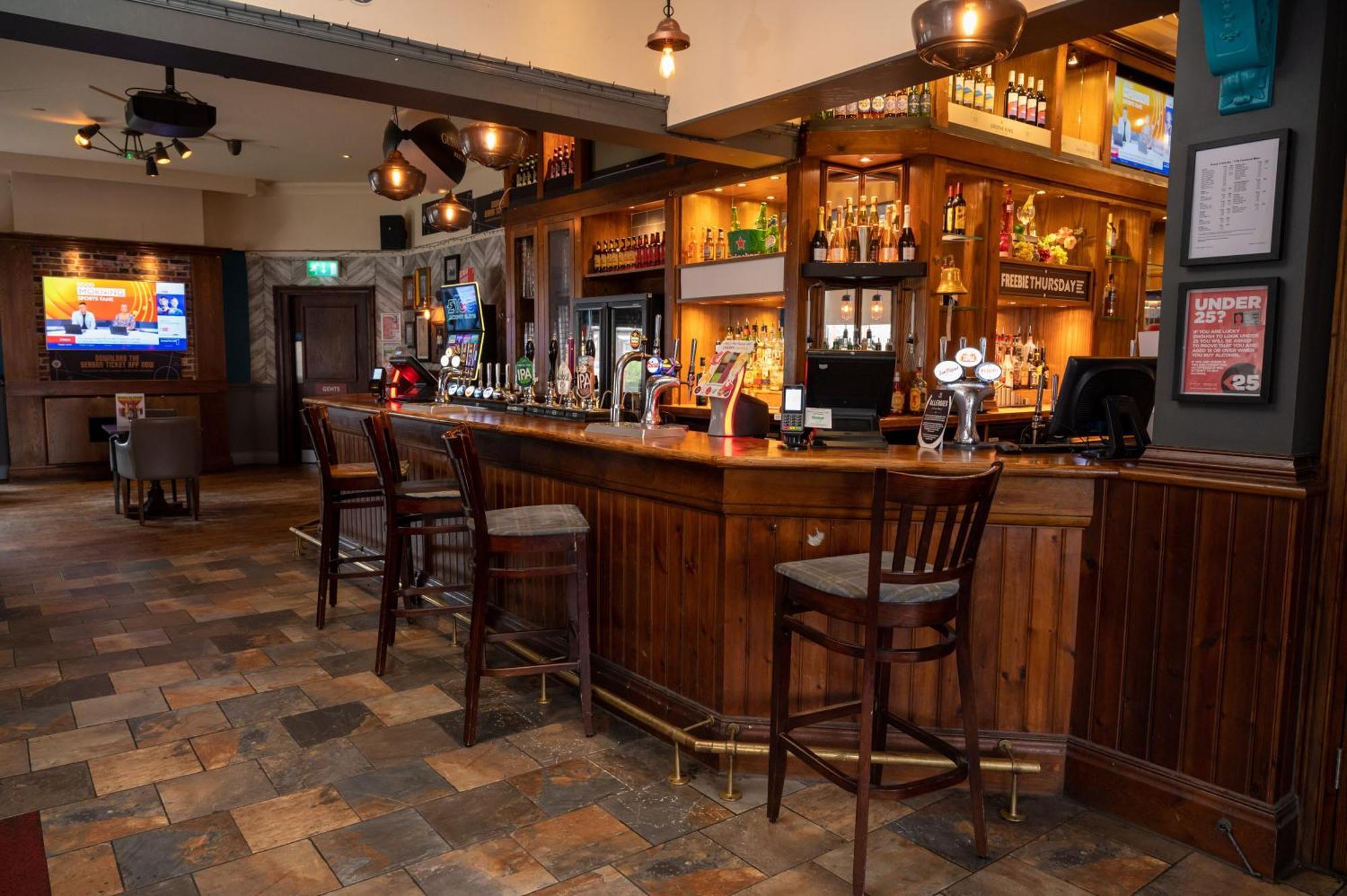 The Fernhurst By Greene King Inns Blackburn  Exterior foto