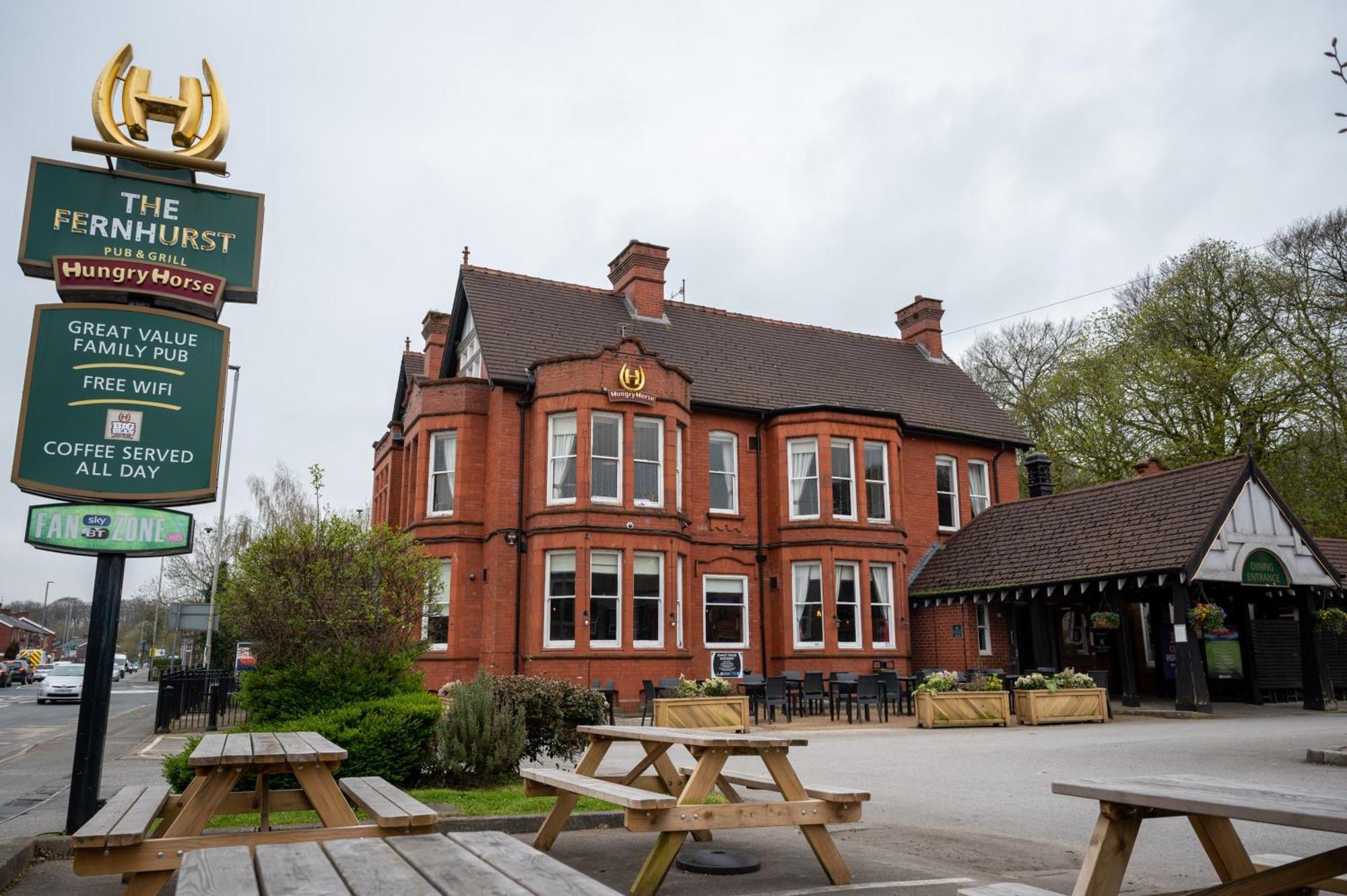 The Fernhurst By Greene King Inns Blackburn  Exterior foto